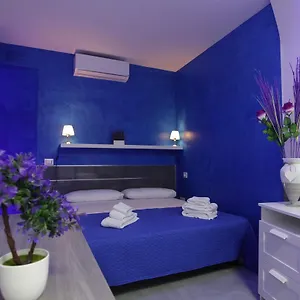 Chiaia Relax 2*, Naples Italy